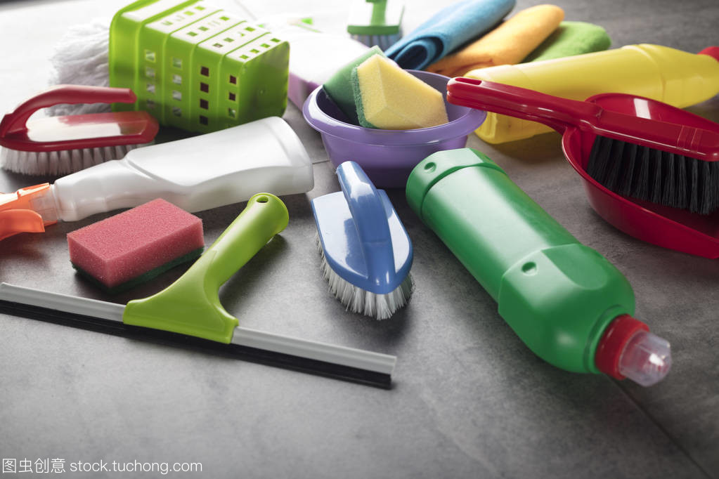 清洗主題下的家務(wù)設(shè)備維護指南